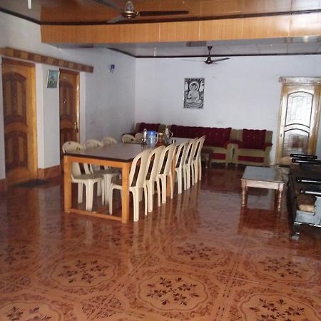 Galaxy Guest House Hundar Exterior foto