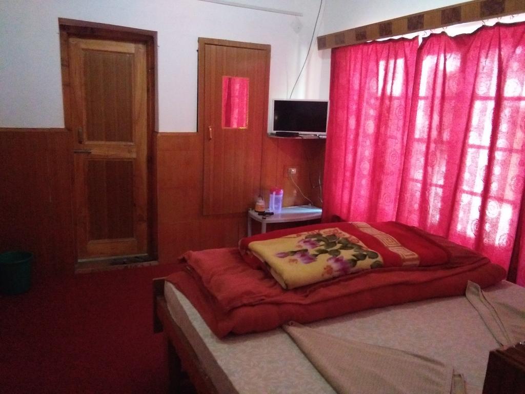 Galaxy Guest House Hundar Exterior foto